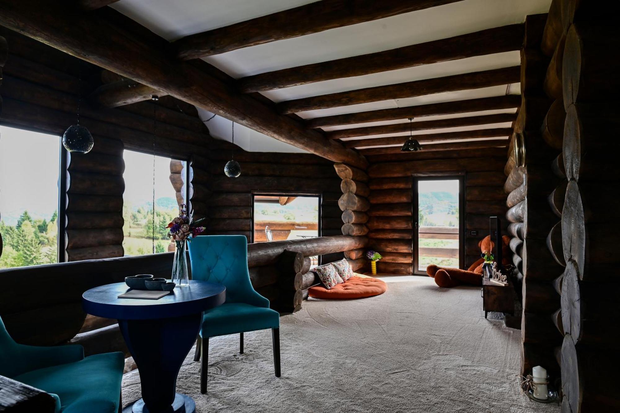 The Barn Villa Şirnea Exteriör bild