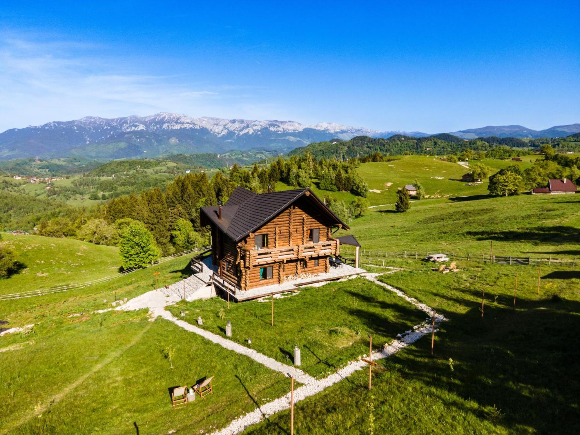 The Barn Villa Şirnea Exteriör bild