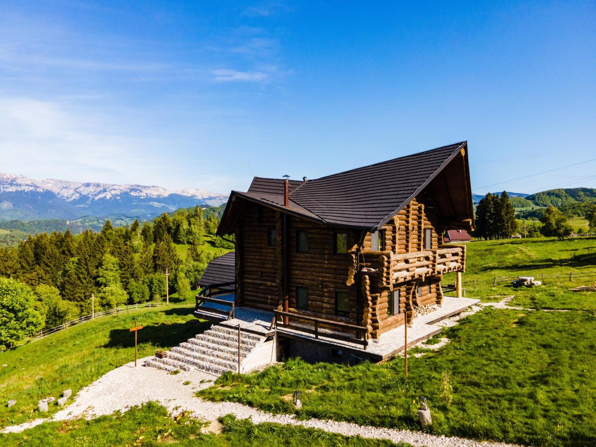 The Barn Villa Şirnea Exteriör bild