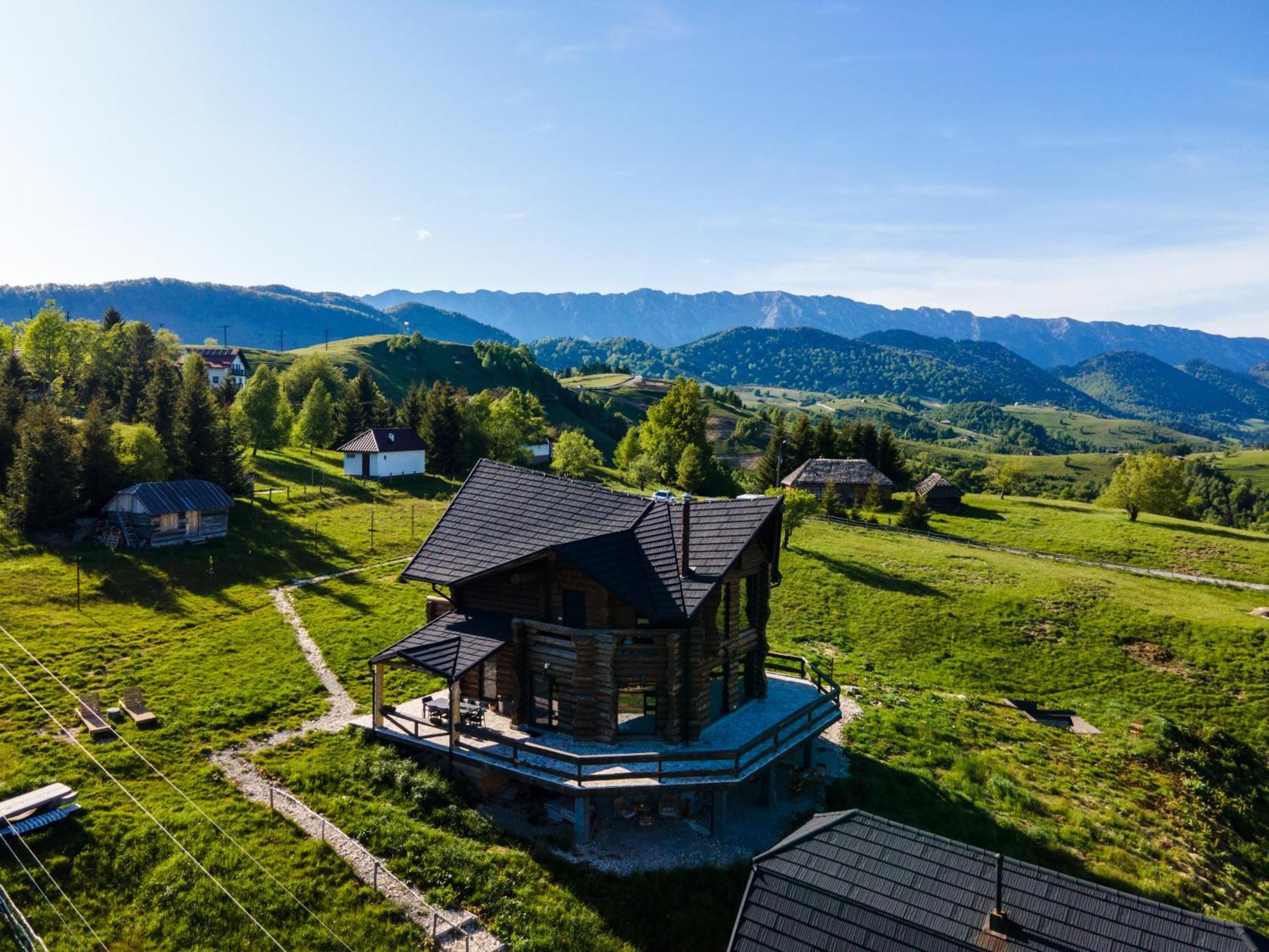 The Barn Villa Şirnea Exteriör bild